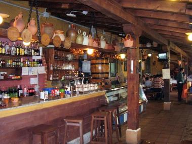 Le traditionnel bar la bodega