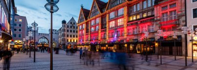 La belle ville de Munich la nuit