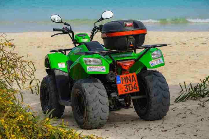 Quad à la plage
